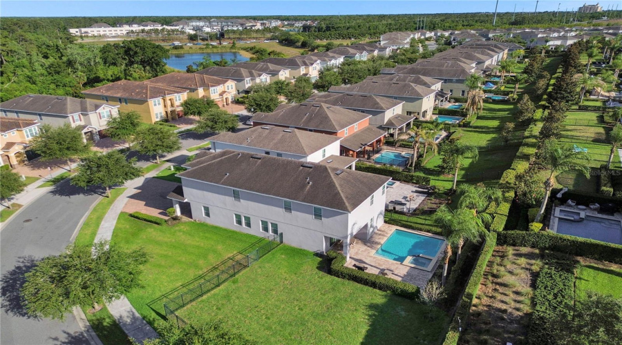 Kissimmee, Florida 34747, 8 Bedrooms Bedrooms, ,7 Bathroomsbathrooms,Residential,For Sale,Marker,Mfro6314403
