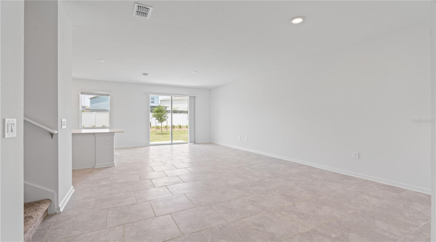 Davenport, Florida 33837, 3 Bedrooms Bedrooms, ,2 Bathroomsbathrooms,Residential,For Sale,Pierr,Mfro6312830