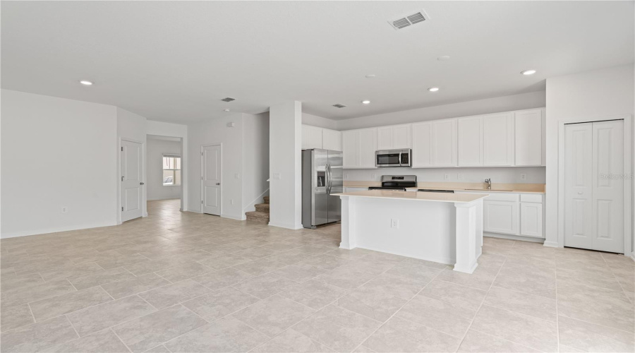Davenport, Florida 33837, 3 Bedrooms Bedrooms, ,2 Bathroomsbathrooms,Residential,For Sale,Pierr,Mfro6312830