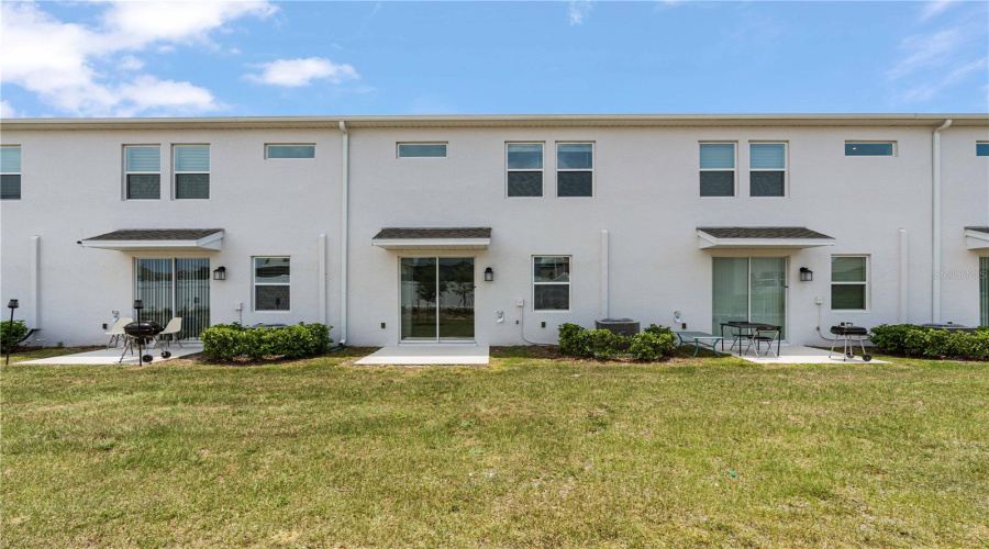 Davenport, Florida 33837, 3 Bedrooms Bedrooms, ,2 Bathroomsbathrooms,Residential,For Sale,Pierr,Mfro6312830