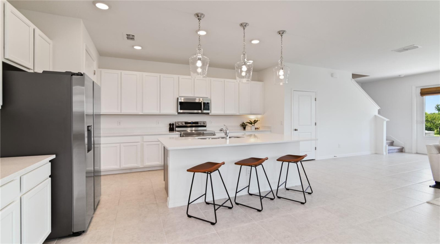Davenport, Florida 33896, 3 Bedrooms Bedrooms, ,2 Bathroomsbathrooms,Residential,For Sale,Sanibel Dr,Mfrl4953420
