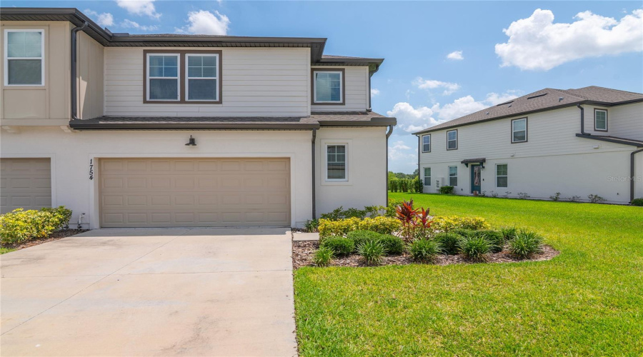 Davenport, Florida 33896, 3 Bedrooms Bedrooms, ,2 Bathroomsbathrooms,Residential,For Sale,Sanibel Dr,Mfrl4953420