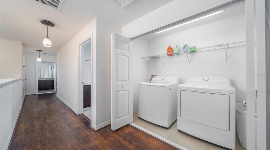 DAVENPORT, Florida 33837, 3 Bedrooms Bedrooms, ,2 BathroomsBathrooms,Residential,For Sale,PRIMROSE,0,MFRG5097780