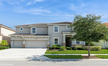DAVENPORT, Florida 33837, 13 Bedrooms Bedrooms, ,10 BathroomsBathrooms,Residential,For Sale,OAKWOOD,0,MFRO6310889