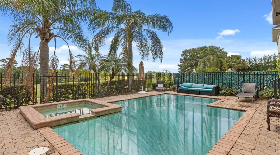 Kissimmee, Florida 34747, 6 Bedrooms Bedrooms, ,4 Bathroomsbathrooms,Residential,For Sale,Golden Bear,Mfrs5127118