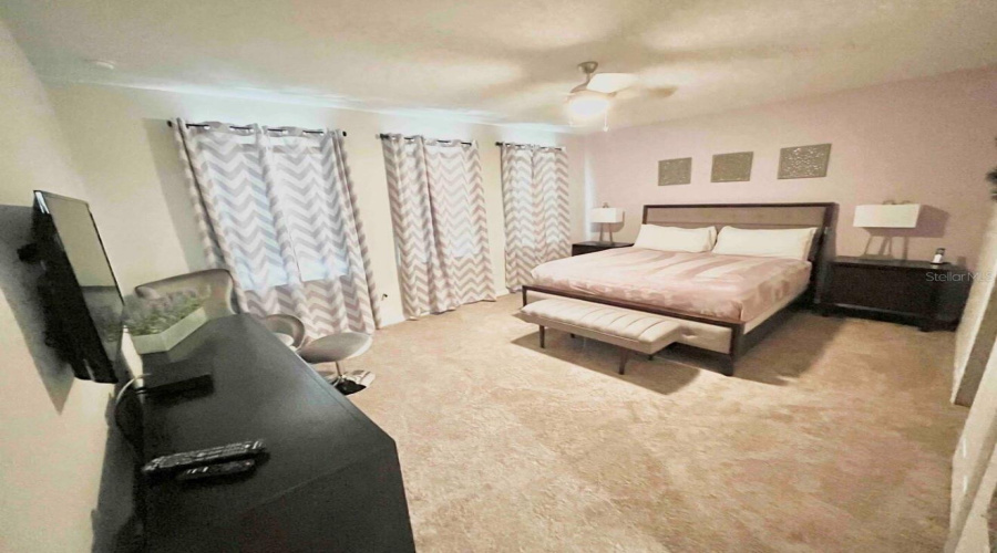 Kissimmee, Florida 34747, 5 Bedrooms Bedrooms, ,5 Bathroomsbathrooms,Residential,For Sale,Nassau Point,Mfro6314194