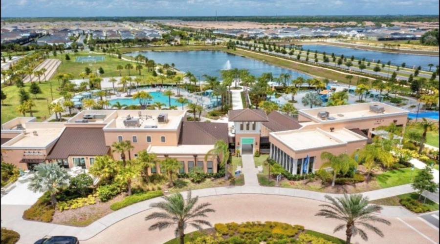Kissimmee, Florida 34747, 5 Bedrooms Bedrooms, ,5 Bathroomsbathrooms,Residential,For Sale,Nassau Point,Mfro6314194