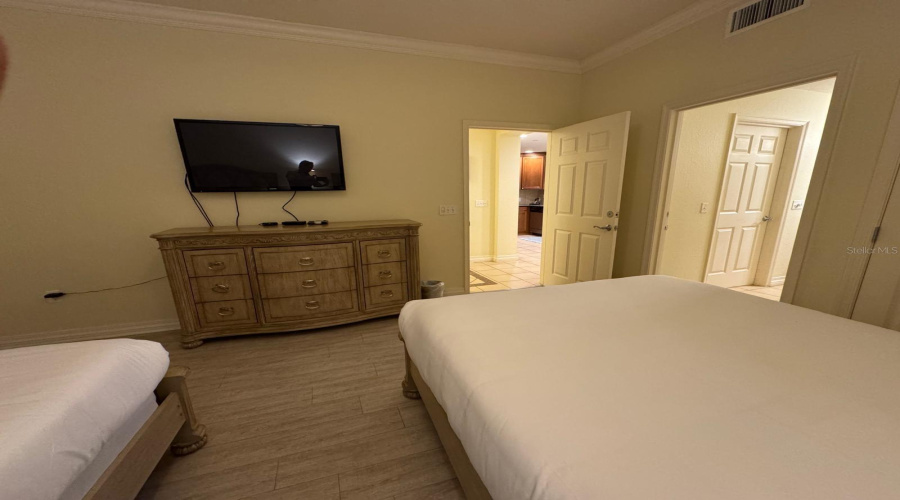 Kissimmee, Florida 34747, 3 Bedrooms Bedrooms, ,3 Bathroomsbathrooms,Residential,For Sale,Whisper,Mfro6314441