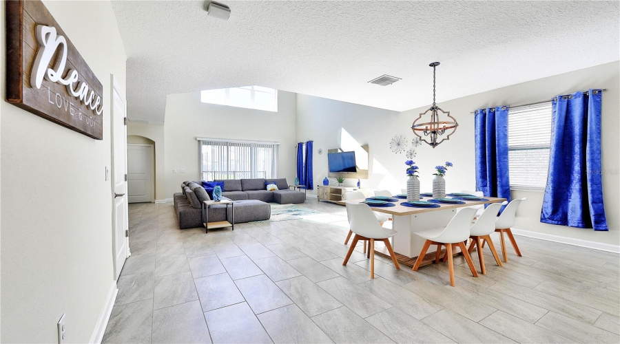 Davenport, Florida 33896, 5 Bedrooms Bedrooms, ,5 Bathroomsbathrooms,Residential,For Sale,Cabot Cliffs,Mfrs5128162