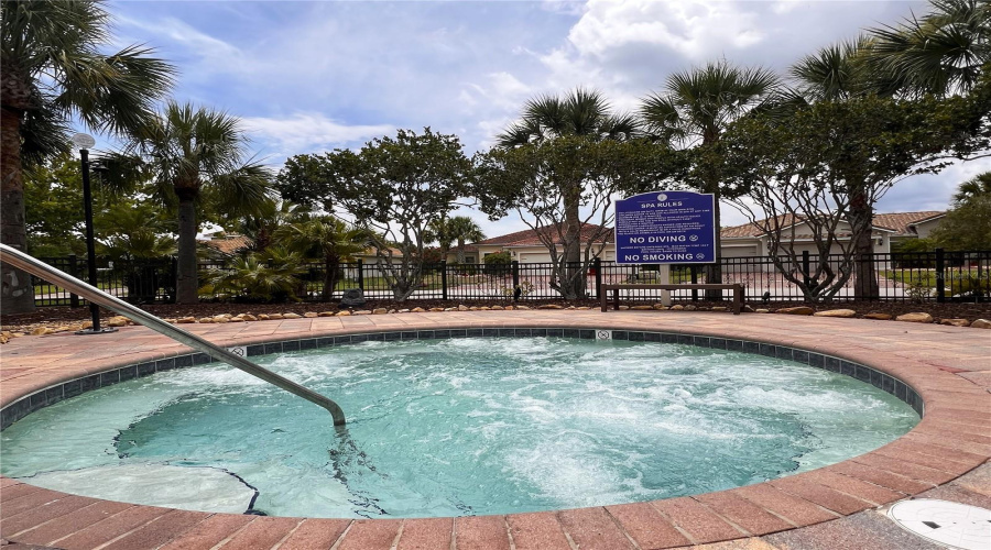 Kissimmee, Florida 34746, 4 Bedrooms Bedrooms, ,3 Bathroomsbathrooms,Residential,For Sale,Vessel,Mfrs5128152