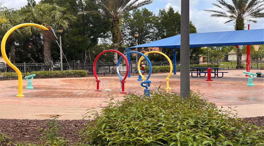 Kissimmee, Florida 34746, 4 Bedrooms Bedrooms, ,3 Bathroomsbathrooms,Residential,For Sale,Vessel,Mfrs5128152