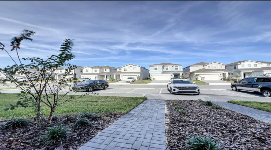 DAVENPORT, Florida 33897, 5 Bedrooms Bedrooms, ,4 BathroomsBathrooms,Residential,For Sale,LANA,0,MFRS5128200