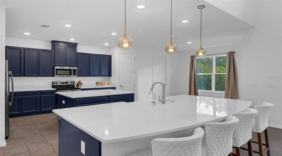 KISSIMMEE, Florida 34746, 5 Bedrooms Bedrooms, ,3 BathroomsBathrooms,Residential,For Sale,AGOSTINO,0,MFRO6313285