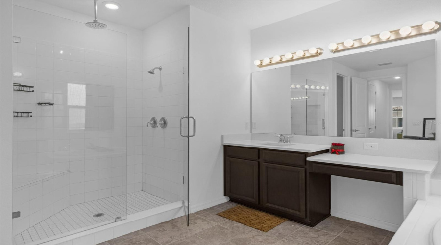 KISSIMMEE, Florida 34746, 5 Bedrooms Bedrooms, ,3 BathroomsBathrooms,Residential,For Sale,AGOSTINO,0,MFRO6313285
