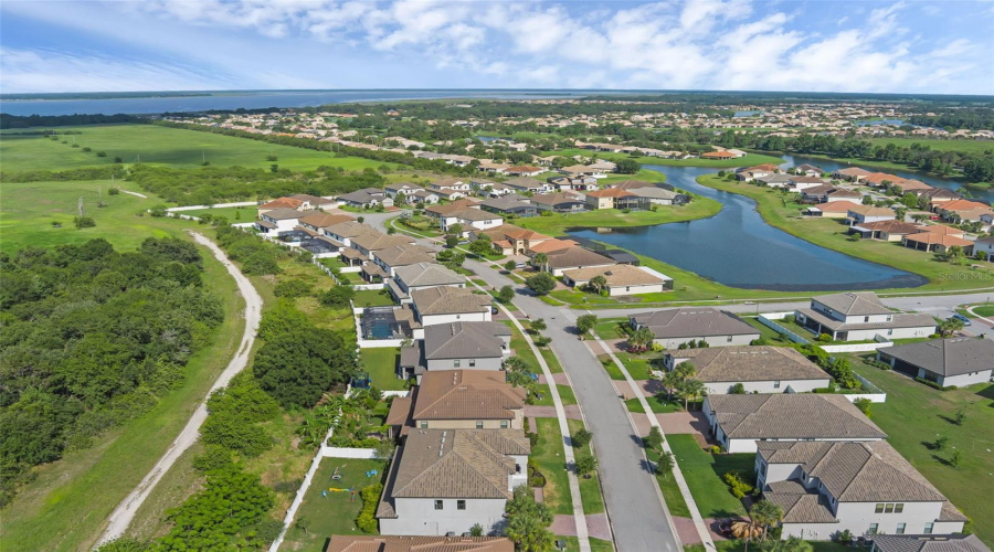 KISSIMMEE, Florida 34746, 5 Bedrooms Bedrooms, ,3 BathroomsBathrooms,Residential,For Sale,AGOSTINO,0,MFRO6313285