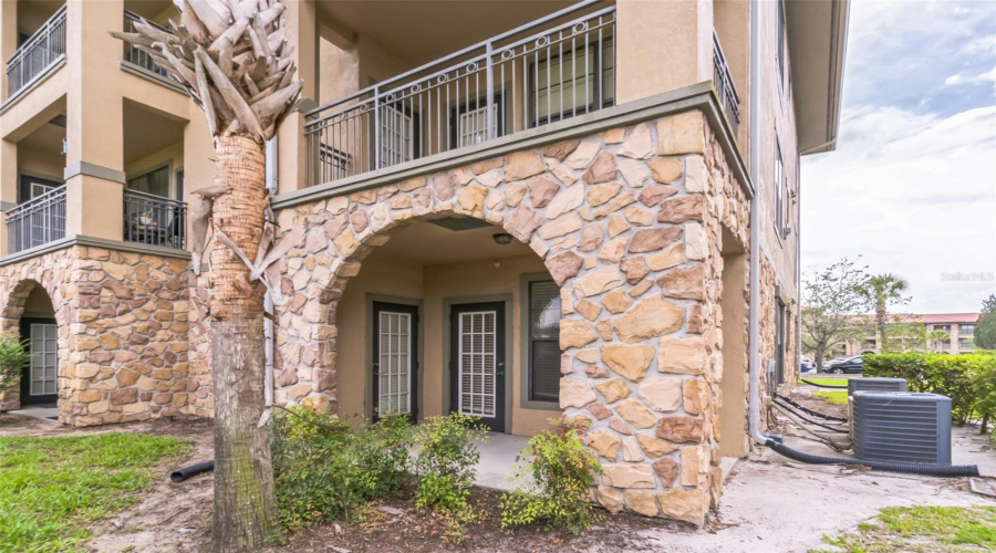Davenport, Florida 33897, 3 Bedrooms Bedrooms, ,3 Bathroomsbathrooms,Residential,For Sale,Charo,Mfro6314849