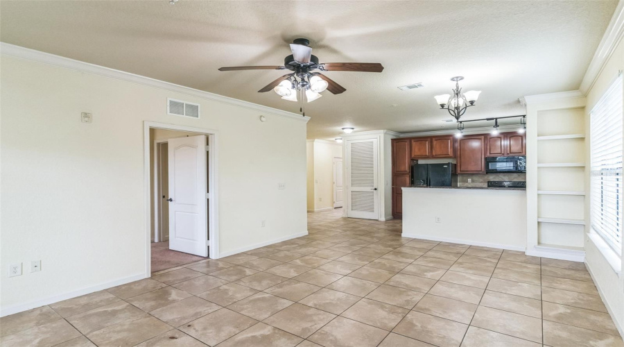 Davenport, Florida 33897, 3 Bedrooms Bedrooms, ,3 Bathroomsbathrooms,Residential,For Sale,Charo,Mfro6314849