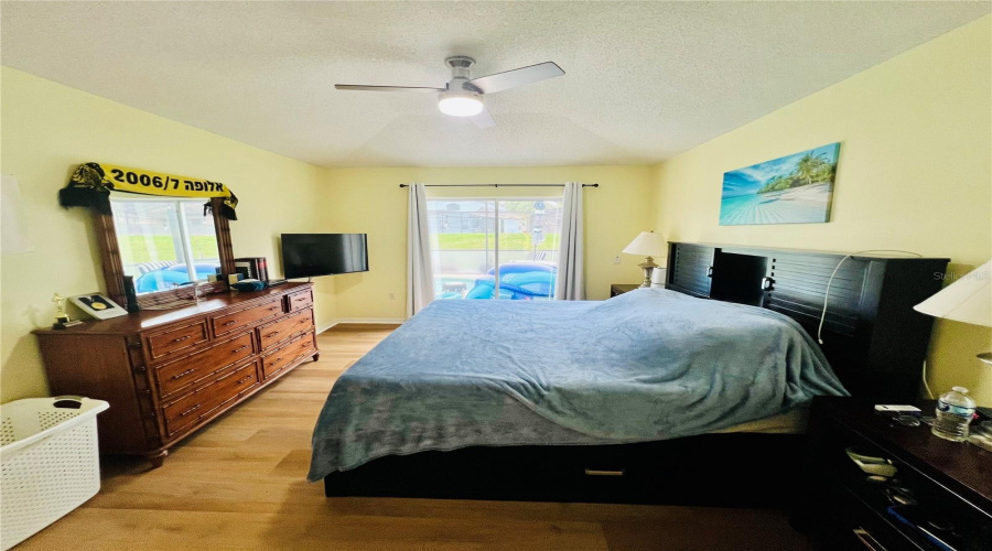 Davenport, Florida 33897, 4 Bedrooms Bedrooms, ,3 Bathroomsbathrooms,Residential,For Sale,Langham,Mfro6314912