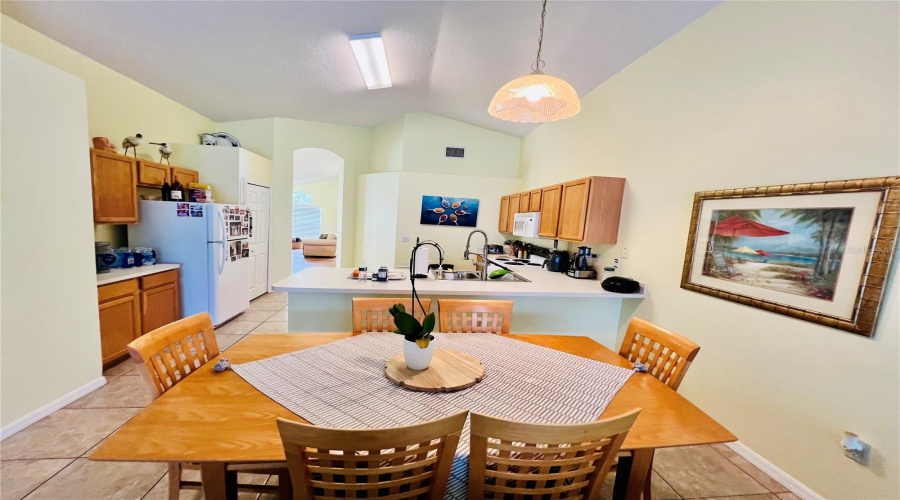 Davenport, Florida 33897, 4 Bedrooms Bedrooms, ,3 Bathroomsbathrooms,Residential,For Sale,Langham,Mfro6314912