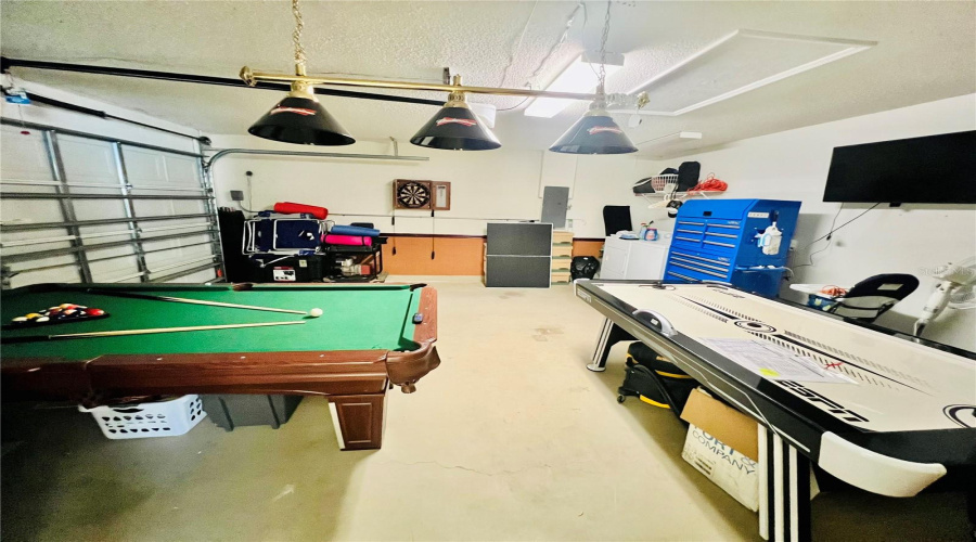 Davenport, Florida 33897, 4 Bedrooms Bedrooms, ,3 Bathroomsbathrooms,Residential,For Sale,Langham,Mfro6314912