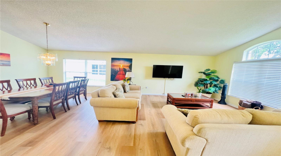 Davenport, Florida 33897, 4 Bedrooms Bedrooms, ,3 Bathroomsbathrooms,Residential,For Sale,Langham,Mfro6314912