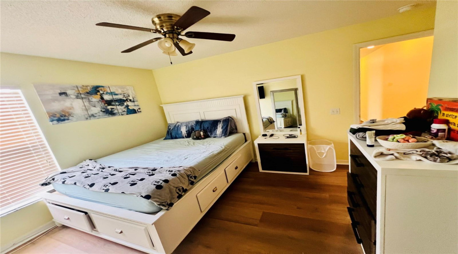 Davenport, Florida 33897, 4 Bedrooms Bedrooms, ,3 Bathroomsbathrooms,Residential,For Sale,Langham,Mfro6314912