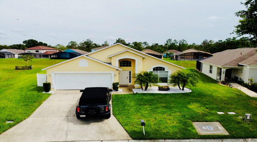 Davenport, Florida 33897, 4 Bedrooms Bedrooms, ,3 Bathroomsbathrooms,Residential,For Sale,Langham,Mfro6314912