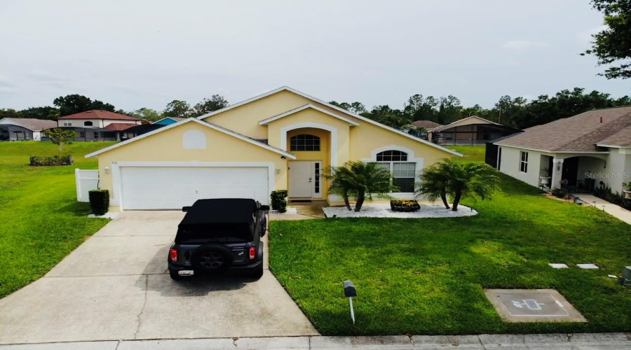Davenport, Florida 33897, 4 Bedrooms Bedrooms, ,3 Bathroomsbathrooms,Residential,For Sale,Langham,Mfro6314912
