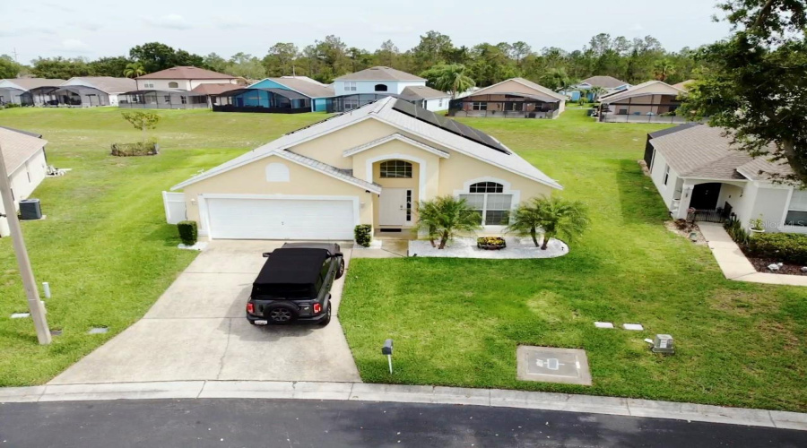 Davenport, Florida 33897, 4 Bedrooms Bedrooms, ,3 Bathroomsbathrooms,Residential,For Sale,Langham,Mfro6314912