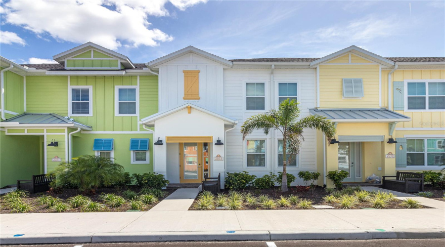 Kissimmee, Florida 34747, 3 Bedrooms Bedrooms, ,3 Bathroomsbathrooms,Residential,For Sale,Castaway,Mfro6314104