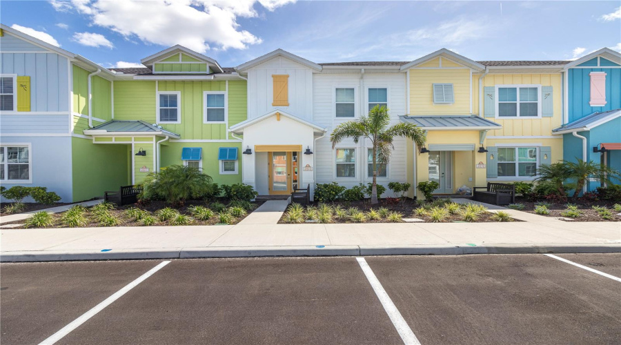Kissimmee, Florida 34747, 3 Bedrooms Bedrooms, ,3 Bathroomsbathrooms,Residential,For Sale,Castaway,Mfro6314104