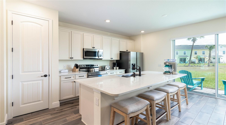 Kissimmee, Florida 34747, 3 Bedrooms Bedrooms, ,3 Bathroomsbathrooms,Residential,For Sale,Castaway,Mfro6314104