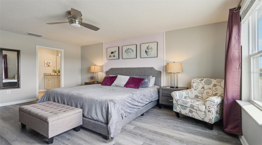 DAVENPORT, Florida 33837, 5 Bedrooms Bedrooms, ,4 BathroomsBathrooms,Residential,For Sale,OAK SPRING,0,MFRO6304419
