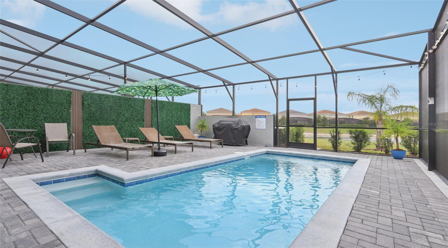 DAVENPORT, Florida 33837, 5 Bedrooms Bedrooms, ,4 BathroomsBathrooms,Residential,For Sale,OAK SPRING,0,MFRO6304419