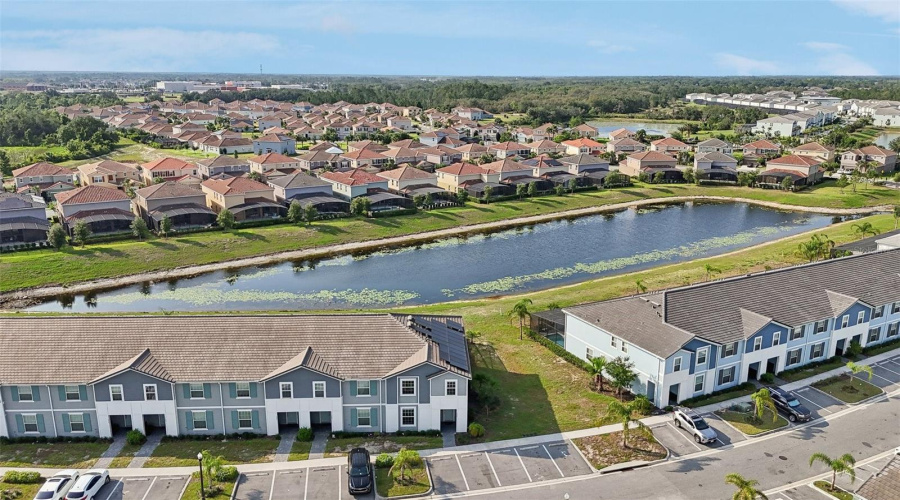 DAVENPORT, Florida 33837, 5 Bedrooms Bedrooms, ,4 BathroomsBathrooms,Residential,For Sale,OAK SPRING,0,MFRO6304419