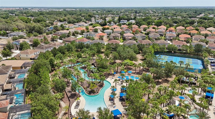 DAVENPORT, Florida 33837, 5 Bedrooms Bedrooms, ,4 BathroomsBathrooms,Residential,For Sale,OAK SPRING,0,MFRO6304419
