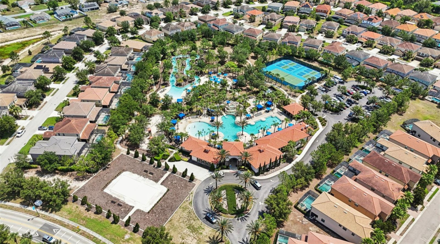 DAVENPORT, Florida 33837, 5 Bedrooms Bedrooms, ,4 BathroomsBathrooms,Residential,For Sale,OAK SPRING,0,MFRO6304419