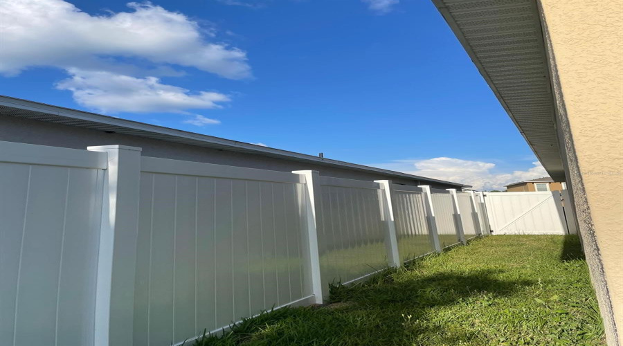 Davenport, Florida 33896, 4 Bedrooms Bedrooms, ,2 Bathroomsbathrooms,Residential,For Sale,Tanglewood,Mfro6315099