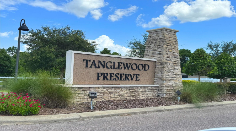 DAVENPORT, Florida 33896, 4 Bedrooms Bedrooms, ,2 BathroomsBathrooms,Residential,For Sale,TANGLEWOOD,0,MFRO6315099