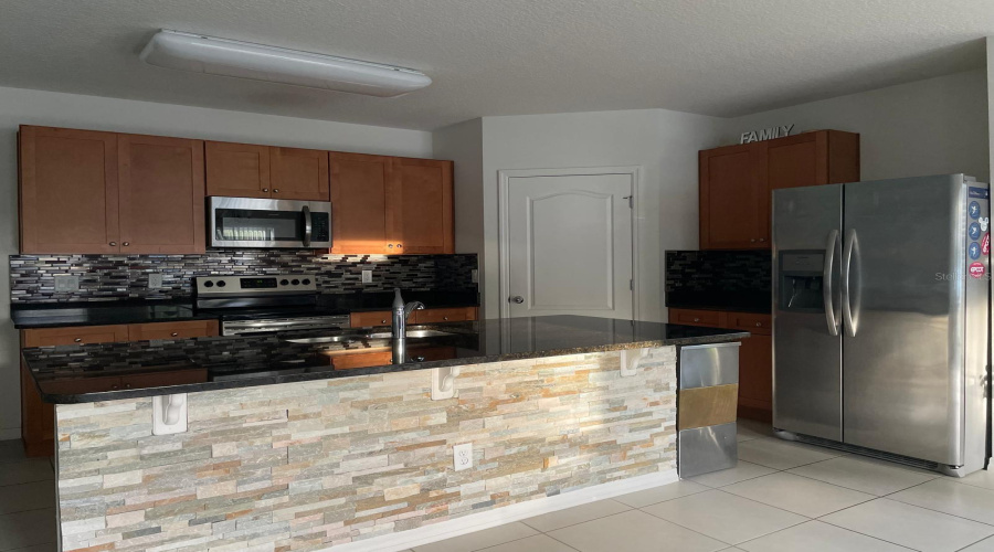 Davenport, Florida 33896, 4 Bedrooms Bedrooms, ,2 Bathroomsbathrooms,Residential,For Sale,Tanglewood,Mfro6315099