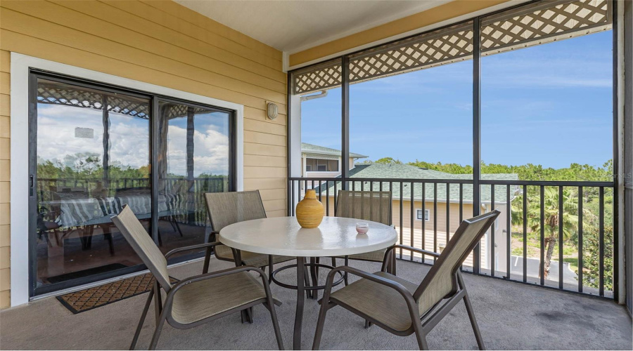 Kissimmee, Florida 34747, 3 Bedrooms Bedrooms, ,2 Bathroomsbathrooms,Residential,For Sale,Treasure Trove,Mfro6314428