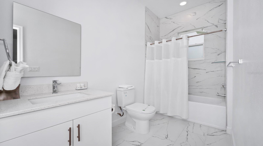 Davenport, Florida 33896, 4 Bedrooms Bedrooms, ,4 Bathroomsbathrooms,Residential,For Sale,Famagusta,Mfro6307318