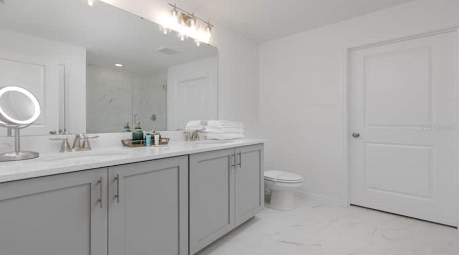 Davenport, Florida 33896, 5 Bedrooms Bedrooms, ,4 Bathroomsbathrooms,Residential,For Sale,Lancashire,Mfro6314712
