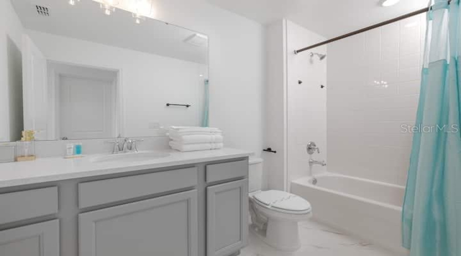 Davenport, Florida 33896, 5 Bedrooms Bedrooms, ,4 Bathroomsbathrooms,Residential,For Sale,Lancashire,Mfro6314712