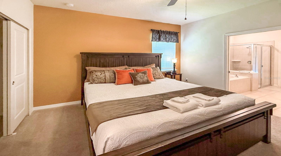 Davenport, Florida 33897, 7 Bedrooms Bedrooms, ,5 Bathroomsbathrooms,Residential,For Sale,Summer,Mfrs5128091
