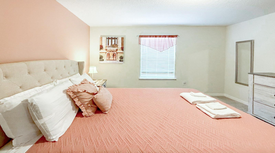 Davenport, Florida 33897, 7 Bedrooms Bedrooms, ,5 Bathroomsbathrooms,Residential,For Sale,Summer,Mfrs5128091