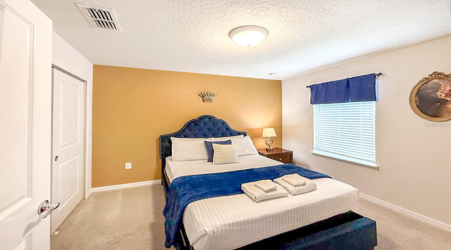 Davenport, Florida 33897, 7 Bedrooms Bedrooms, ,5 Bathroomsbathrooms,Residential,For Sale,Summer,Mfrs5128091