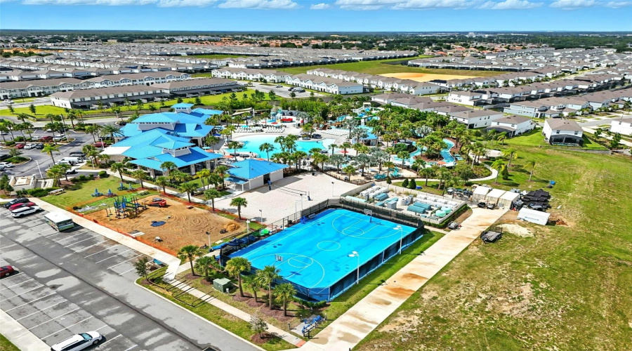 DAVENPORT, Florida 33897, 7 Bedrooms Bedrooms, ,5 BathroomsBathrooms,Residential,For Sale,SUMMER,0,MFRS5128091