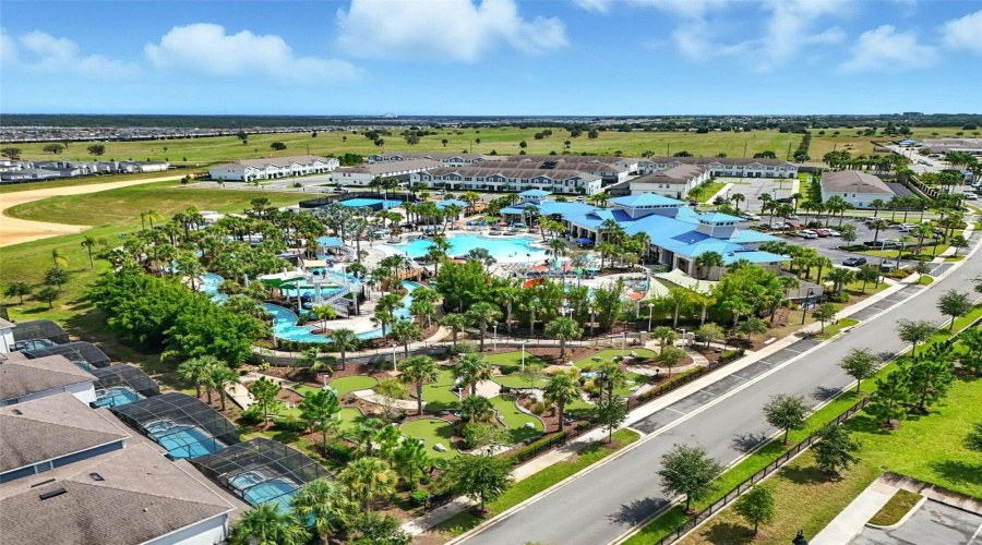 DAVENPORT, Florida 33897, 7 Bedrooms Bedrooms, ,5 BathroomsBathrooms,Residential,For Sale,SUMMER,0,MFRS5128091