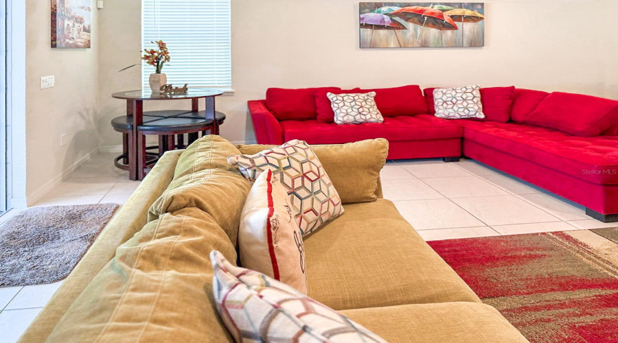Davenport, Florida 33897, 7 Bedrooms Bedrooms, ,5 Bathroomsbathrooms,Residential,For Sale,Summer,Mfrs5128091